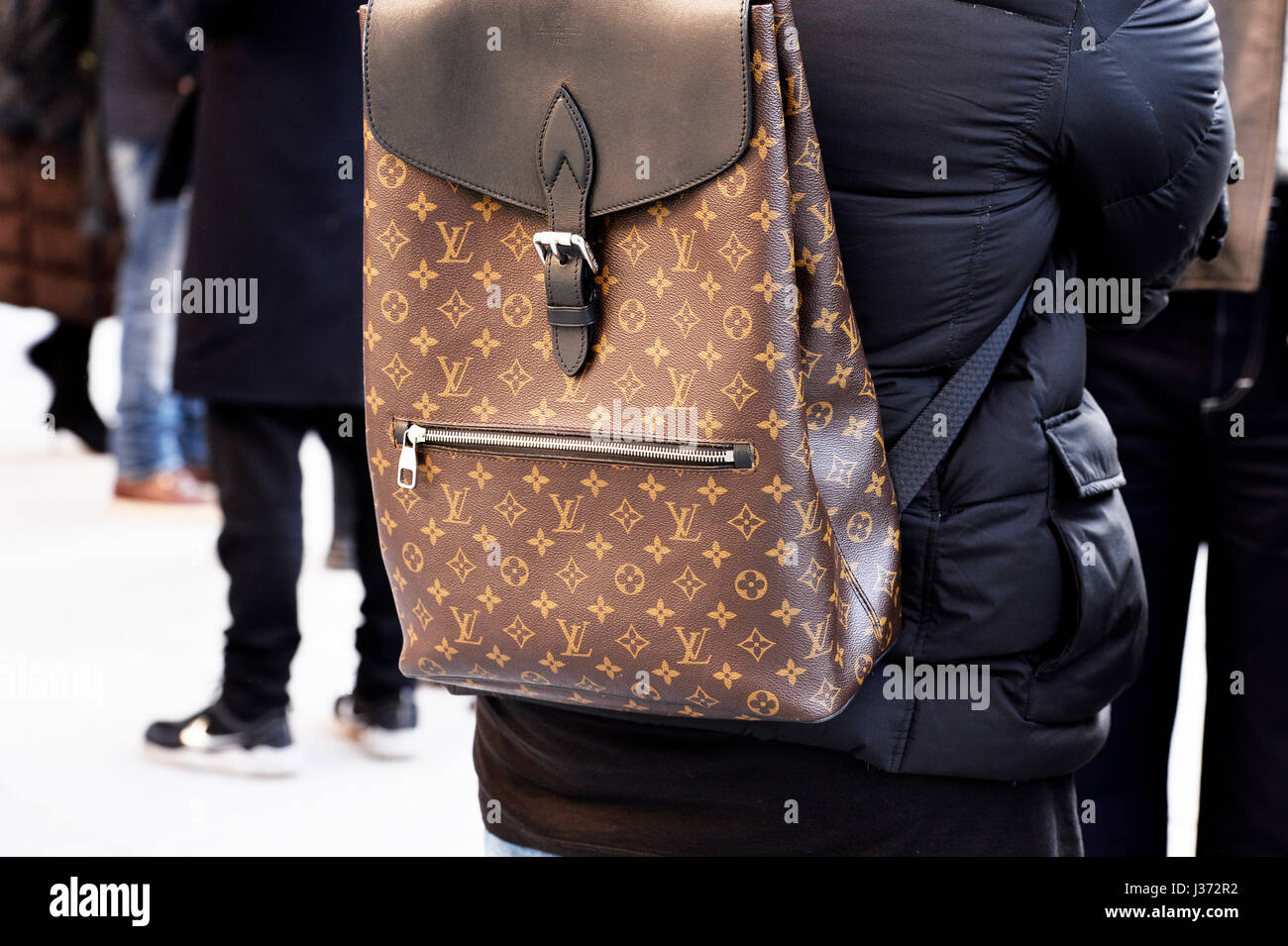 Red louis vuitton bag hi-res stock photography and images - Alamy