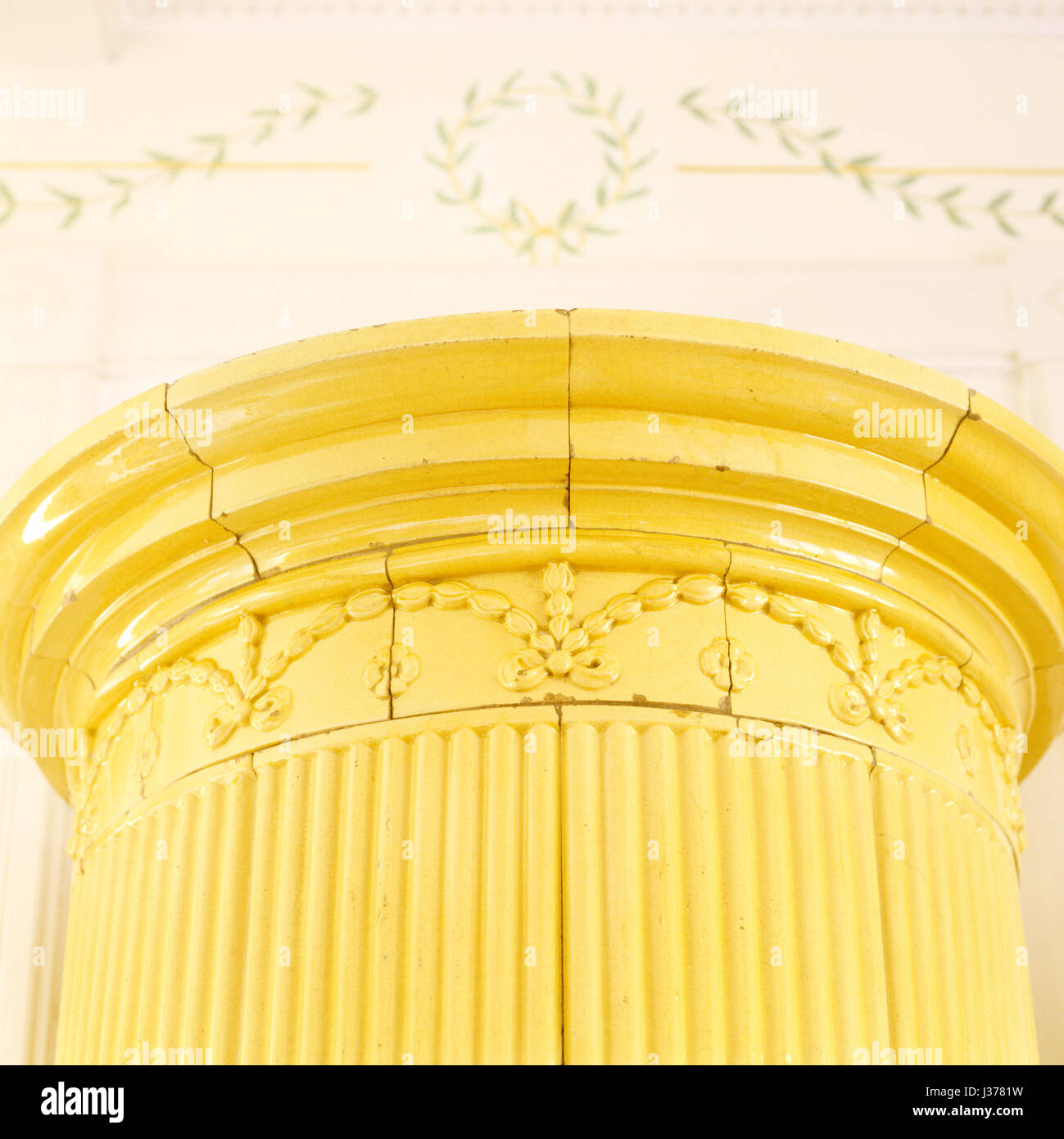 Top of yellow pillar Stock Photo Alamy