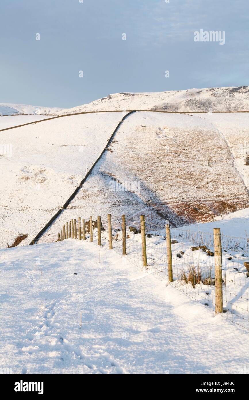 Snow covered fields in winter, Derbyshire countryside, UK Stock Photo
