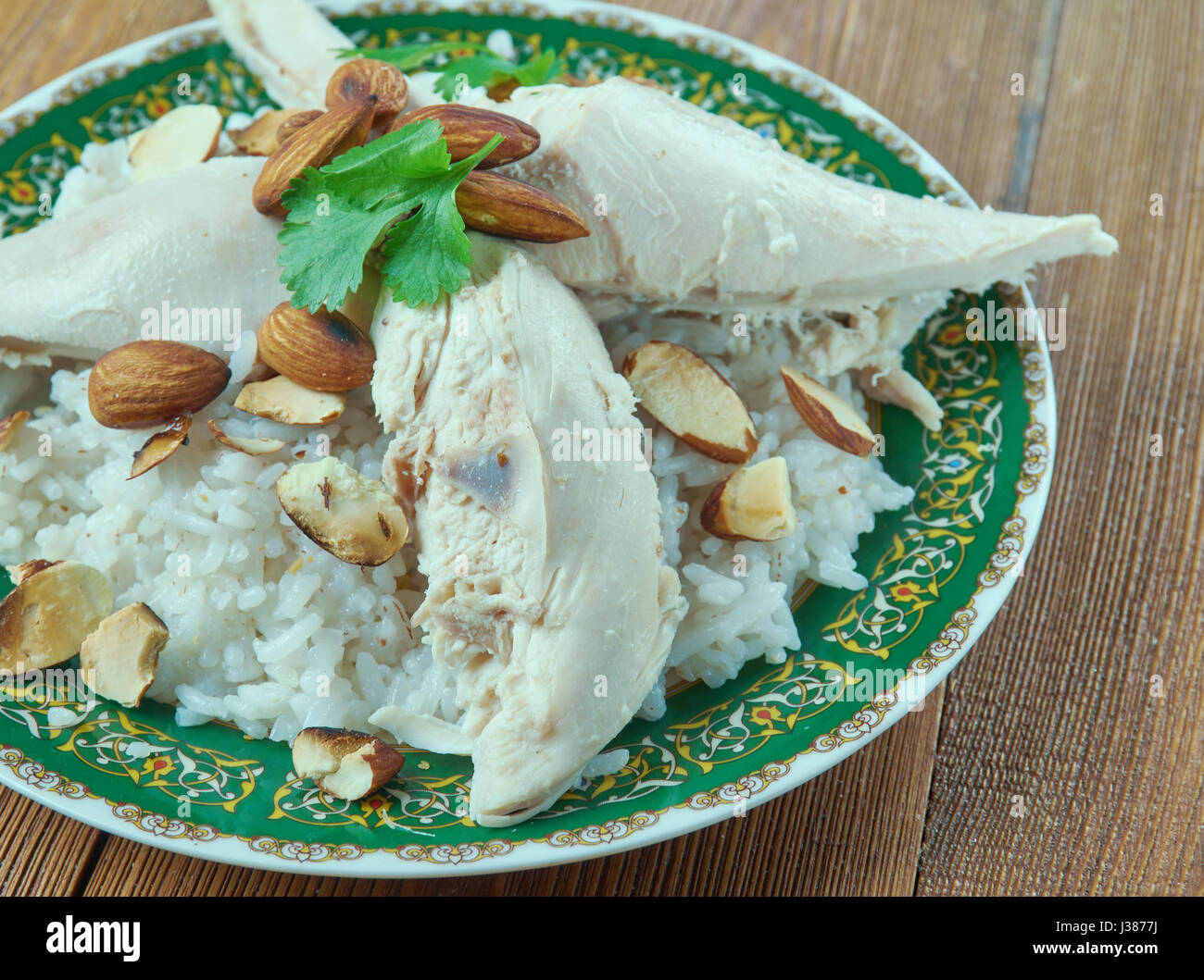 Lebanese Chicken And Rice Riz Bi-Djaj Stock Photo - Alamy