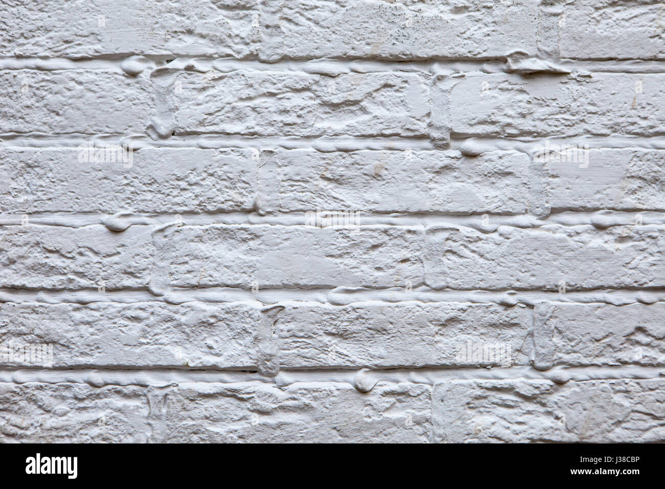 Old vintage cracked white brick wall background Stock Photo - Alamy