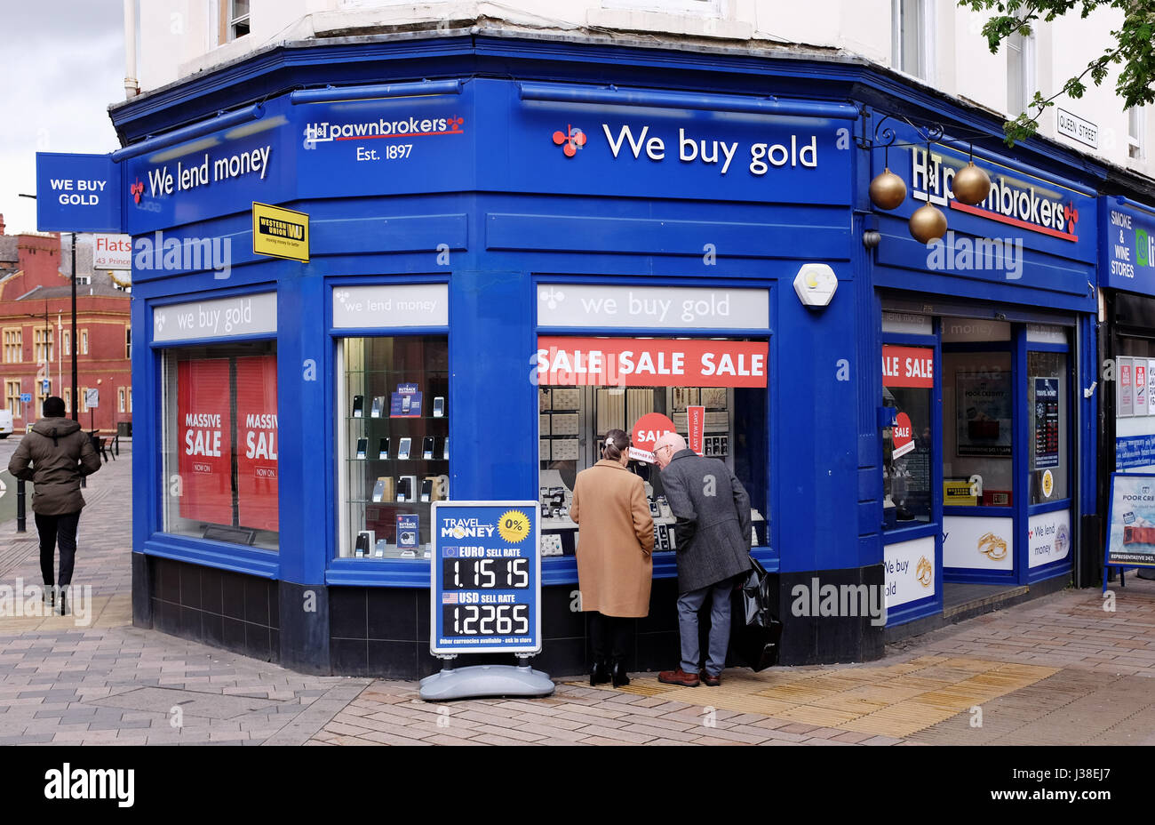 H&T Pawnbrokers shop Wolverhampton West Midlands UK Stock Photo