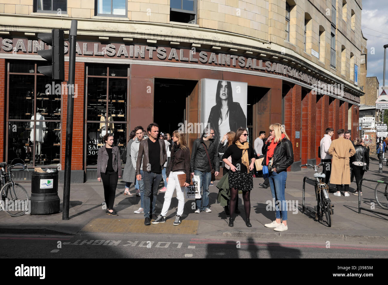 Allsaints Spitalfields Hi res Stock Photography And Images Alamy