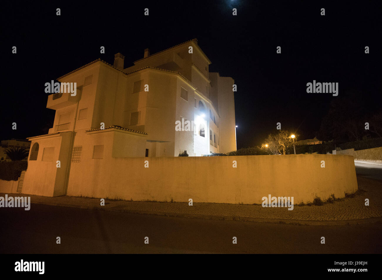 A General View Of Apartment 5a On Rua Dr Agostinho Da Silva In Praia Da Luz Portugal Where Madeline Mccann Went Missing From 10 Years Ago Stock Photo Alamy