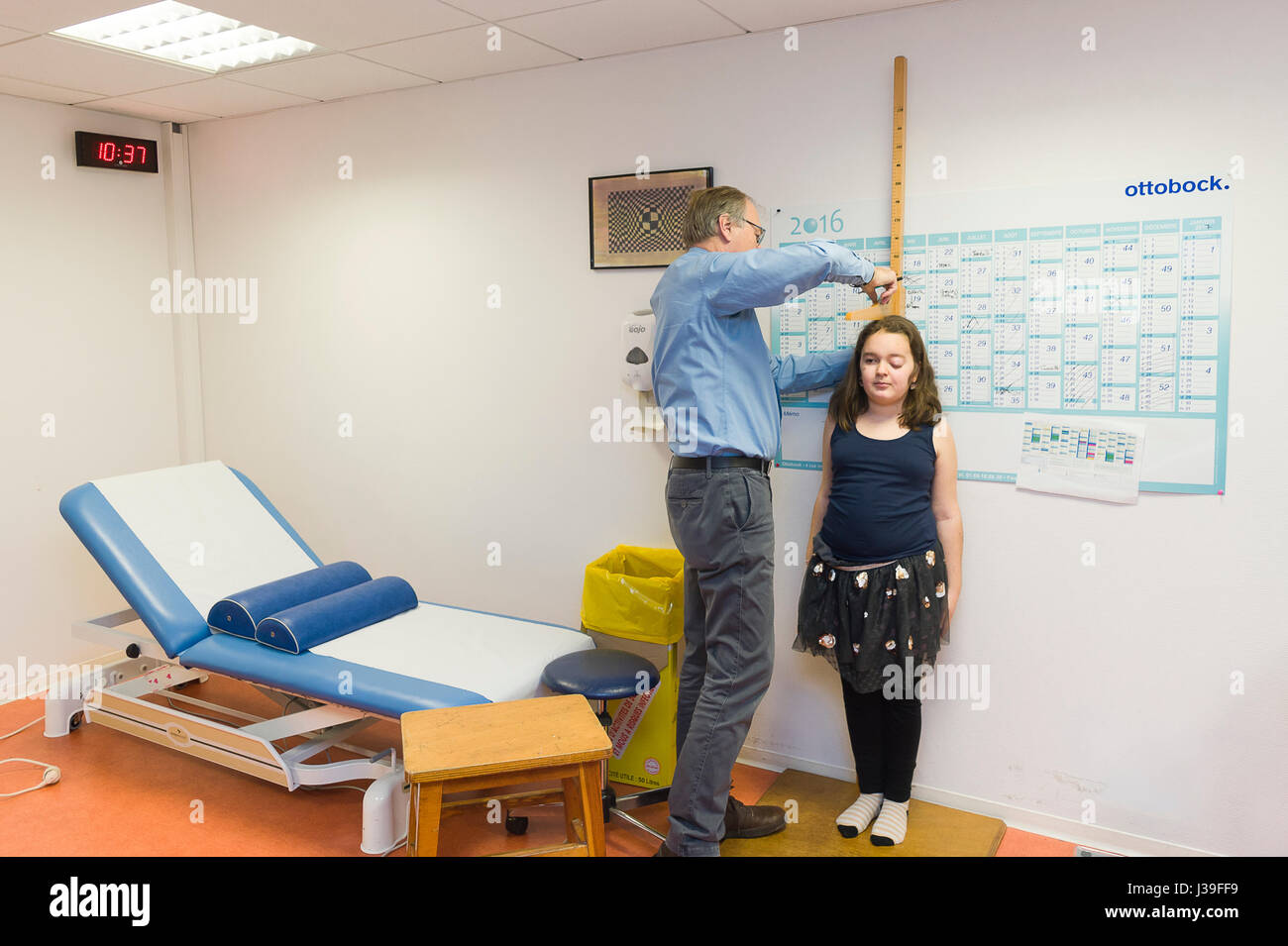pediatric-orthopedics-stock-photo-alamy