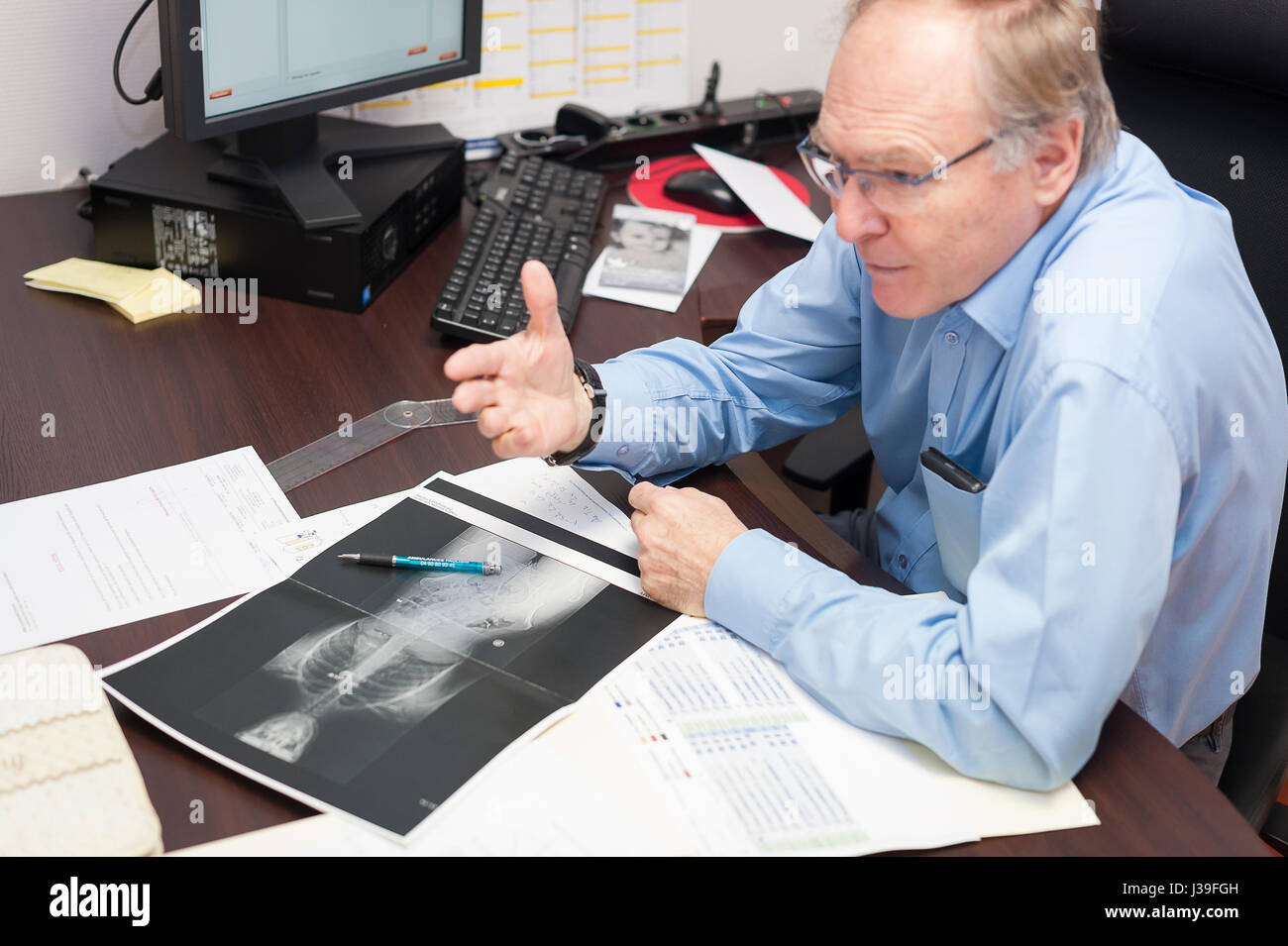 PEDIATRIC ORTHOPEDICS Stock Photo