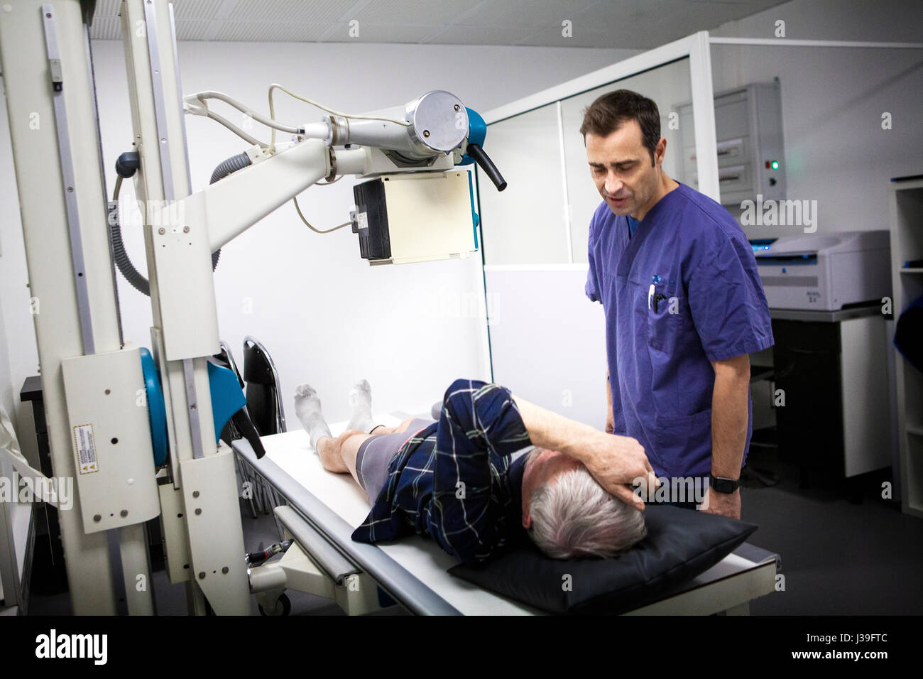 Pelvic Exam High Resolution Stock Photography And Images Alamy