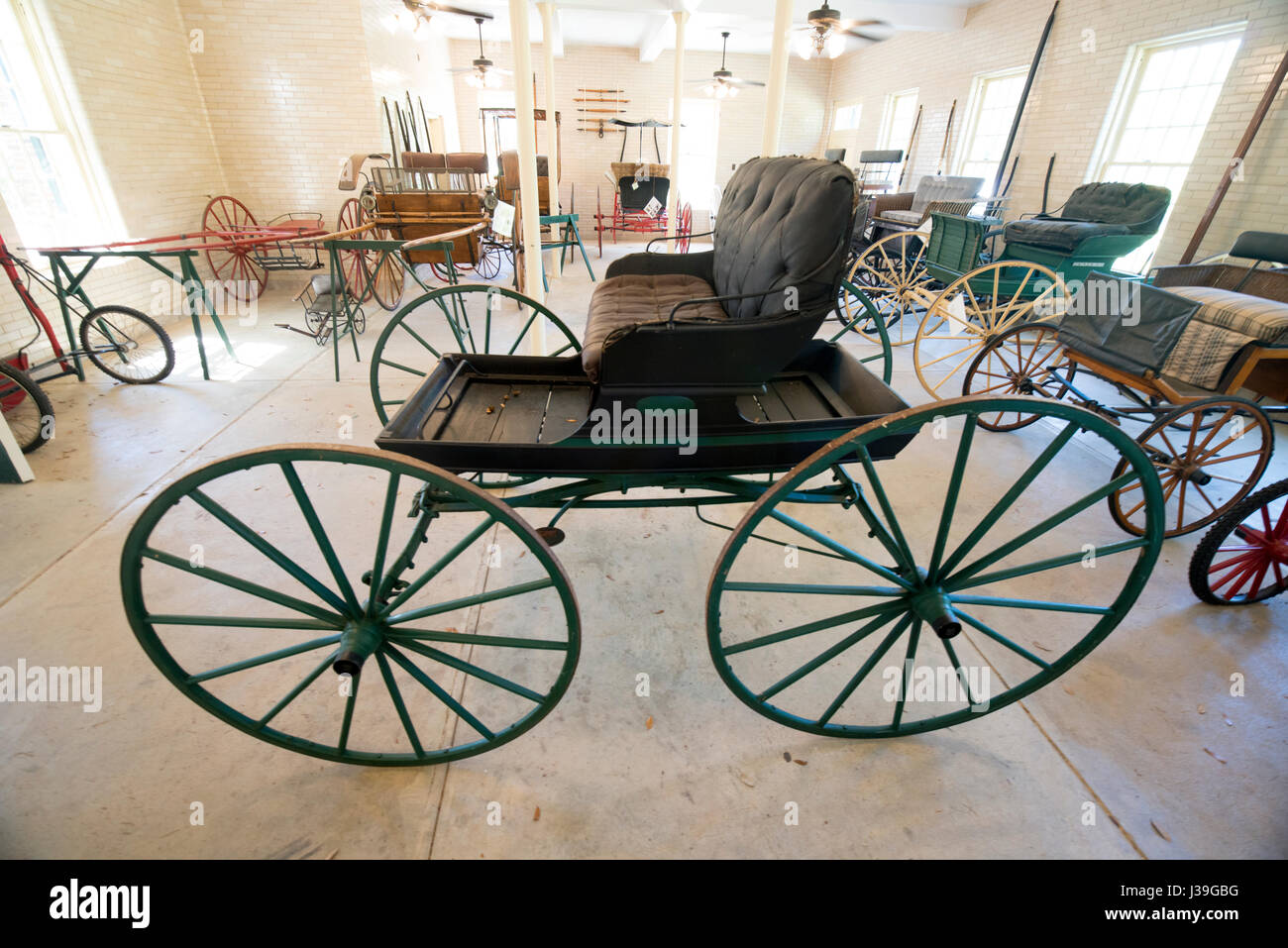 Buggy 1800s hi-res stock photography and images - Alamy