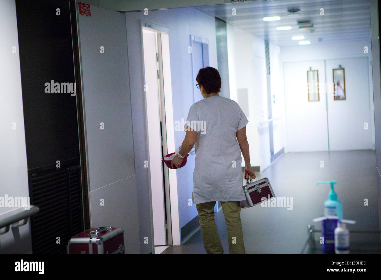 HOSPITAL BEAUTICIAN Stock Photo