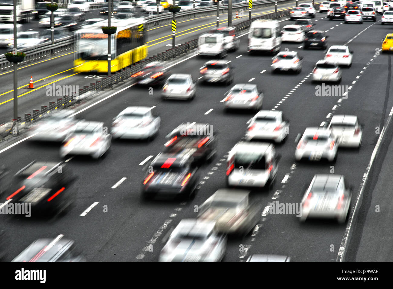 Controlled-access highway in Istanbul during rush hour Stock Photo - Alamy