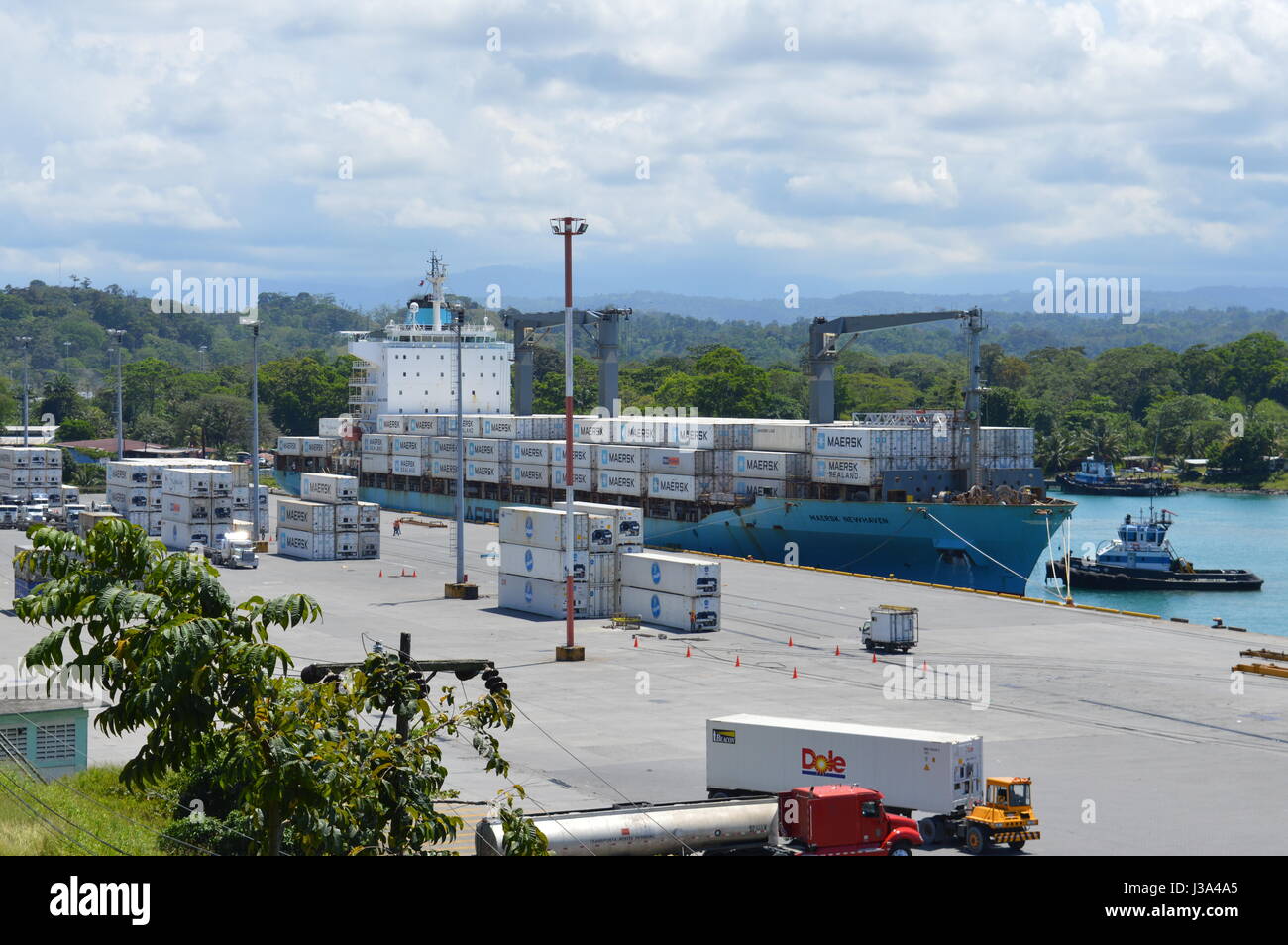 The Maersk Newhaven container ship in a port in Limon, Costa Rica Stock