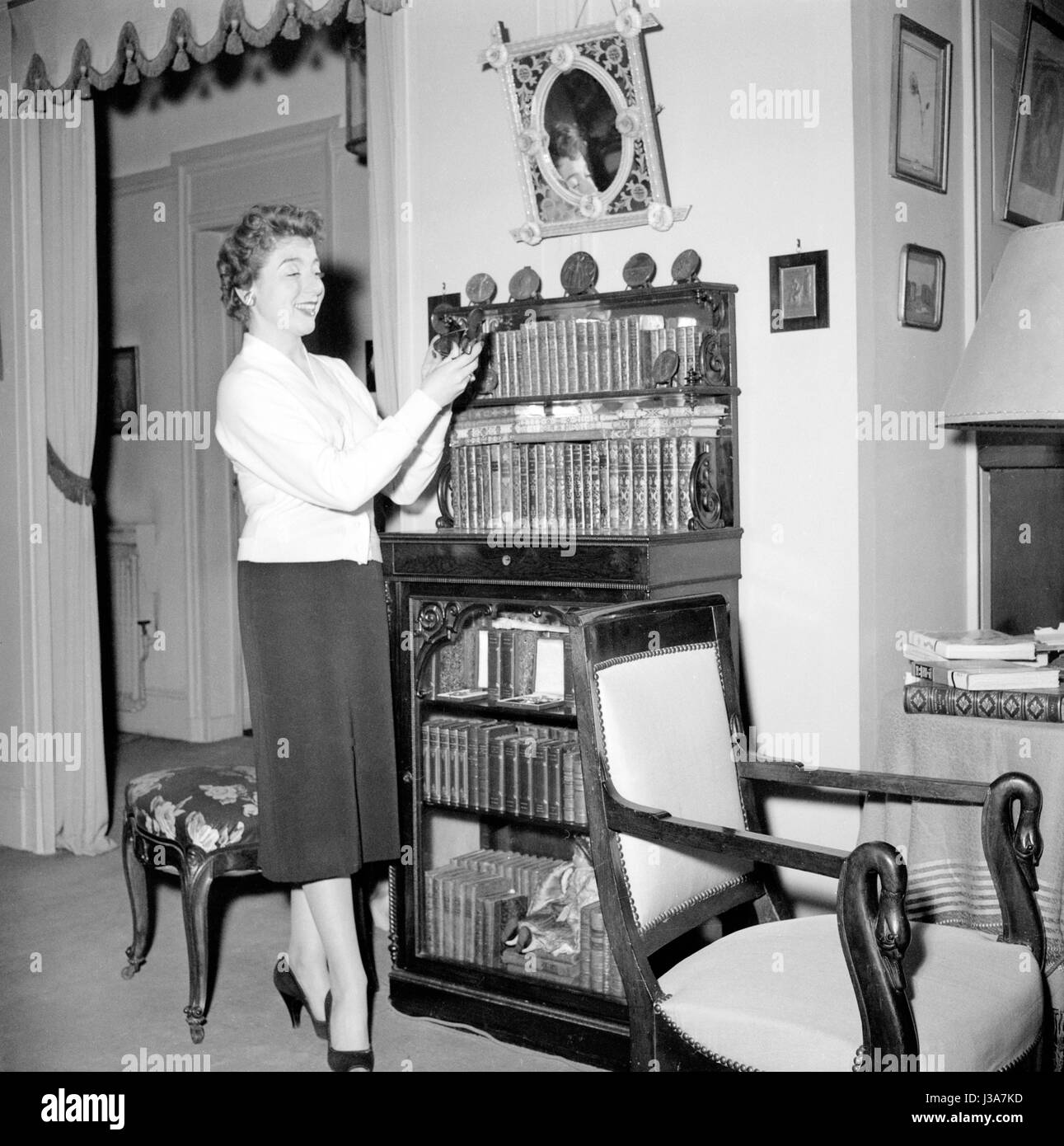 Marthe Mercadier, at home, c.1955. Stock Photo