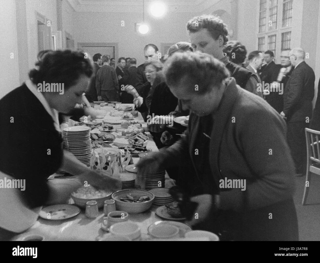 Cold buffet in the Volkskammer, 1957 Stock Photo