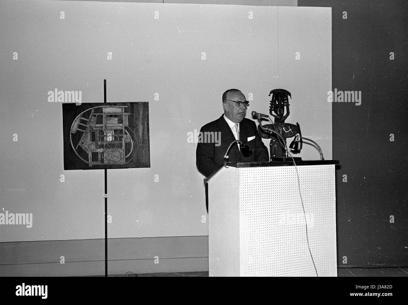 Presentation of the Burda Prize for Fine Arts in Munich, 1963 Stock Photo