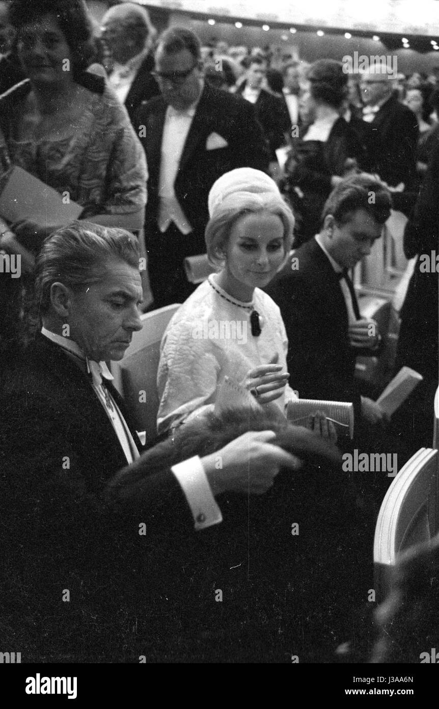 Herbert von Karajan and Eliette Mouret at the reopening of the Munich National Theatre, 1963 Stock Photo
