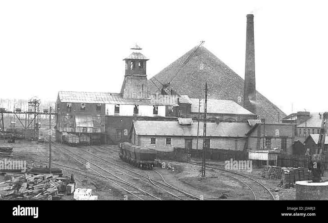 Douchy les Mines Fosse de Douchy des mines de Douchy (C Stock Photo Alamy