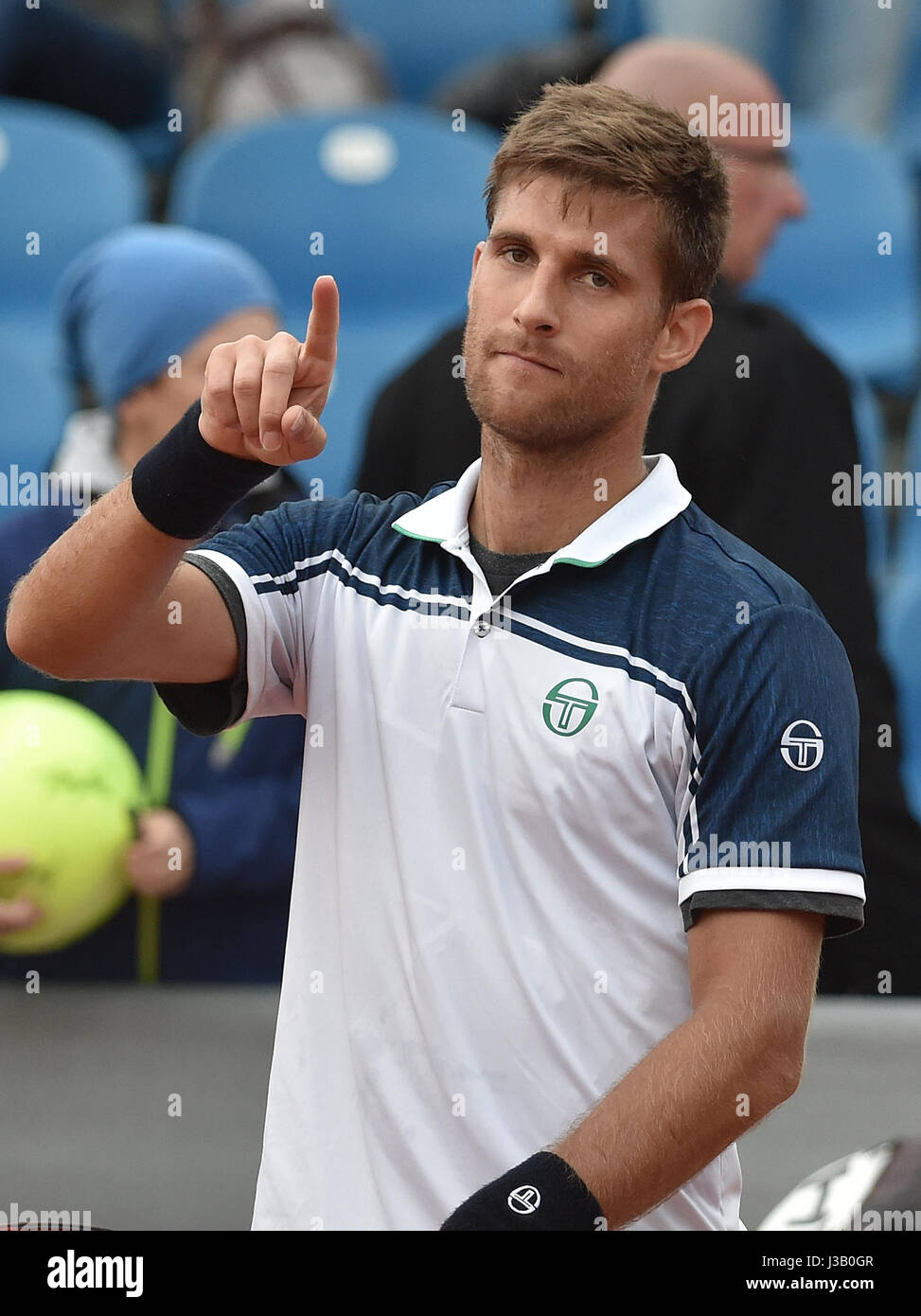 Martin klizan hi-res stock photography and images - Alamy