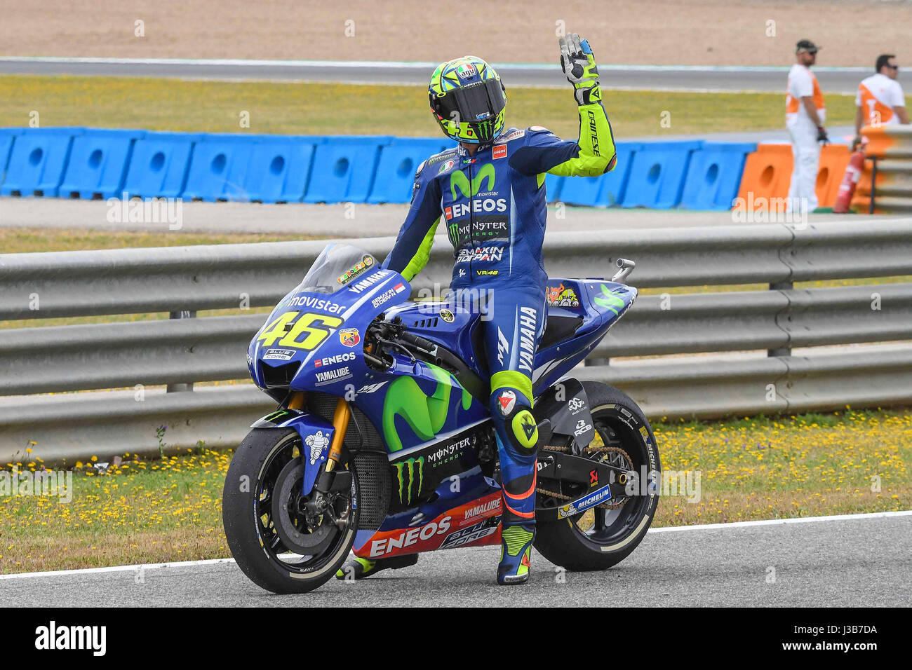 Jerez de la Frontera, Spain. 5th May, 2017. Valentino Rossi of Italy and  Movistar Yamaha MotoGP greats the fans during free practice for the MotoGP  of Spain at Circuito de Jerez on