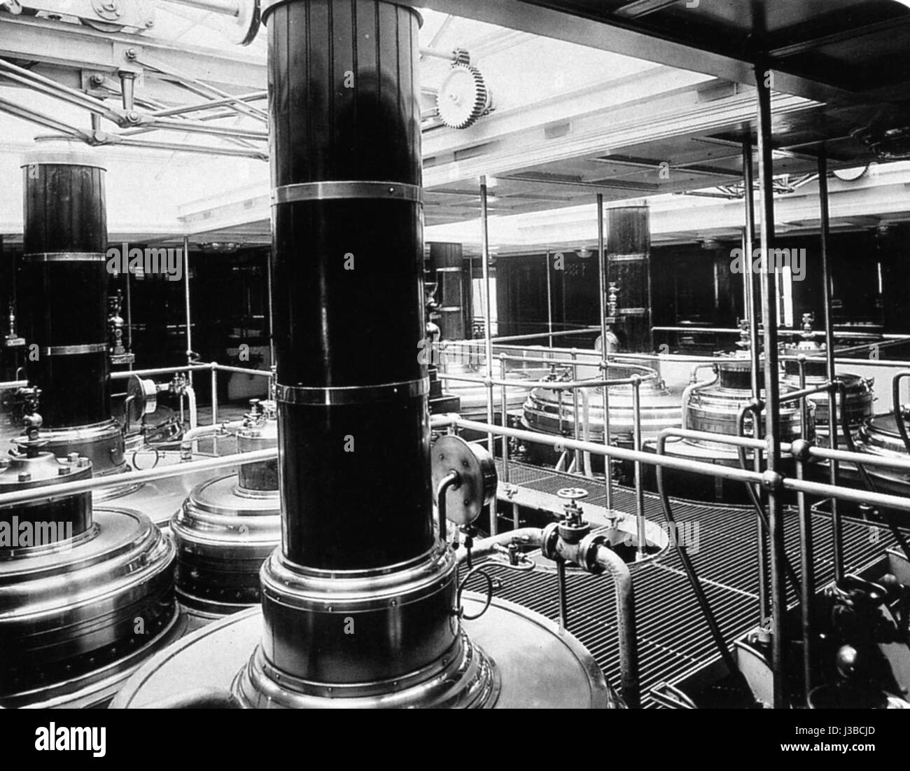 Engine room of the Imperial yacht Standart Stock Photo Alamy