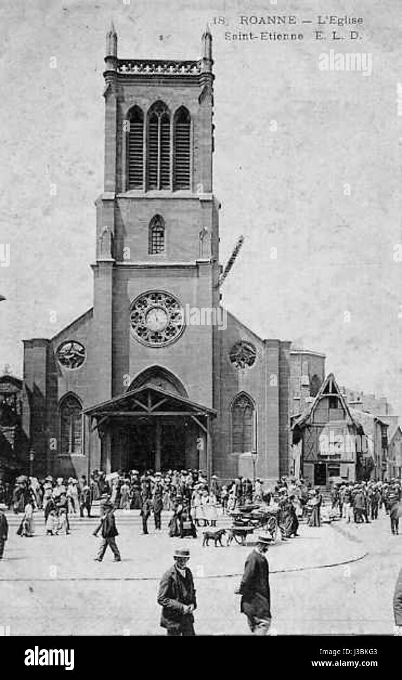 Eglise Saint Etienne Stock Photo - Alamy