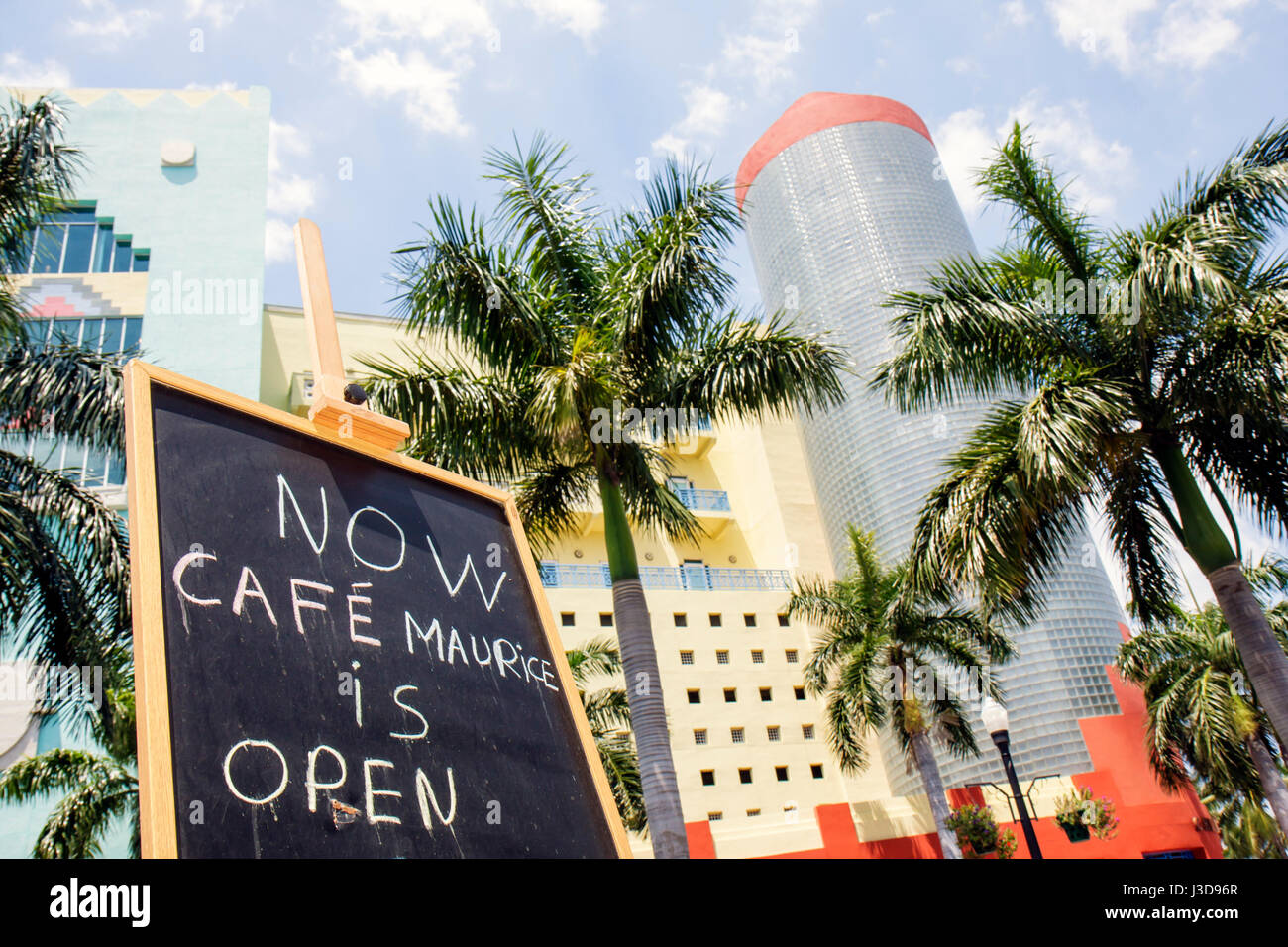 Cafe chalk board usa hi-res stock photography and images - Alamy