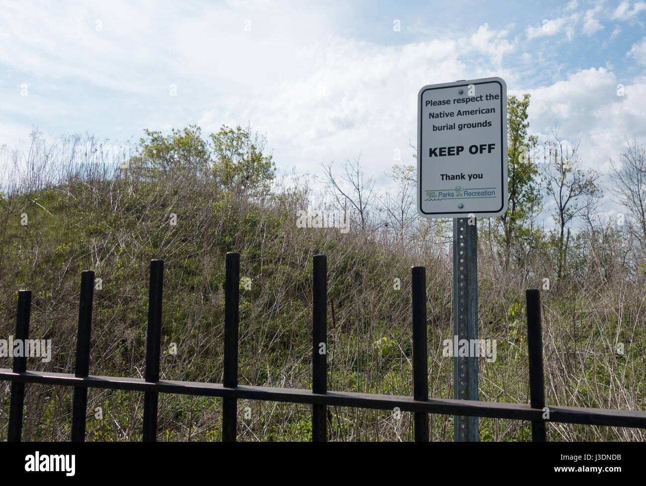 A sign warning people to stay off of the Native American burial grounds at Indian Mounds Park in St. Paul, Minnesota. Stock Photo