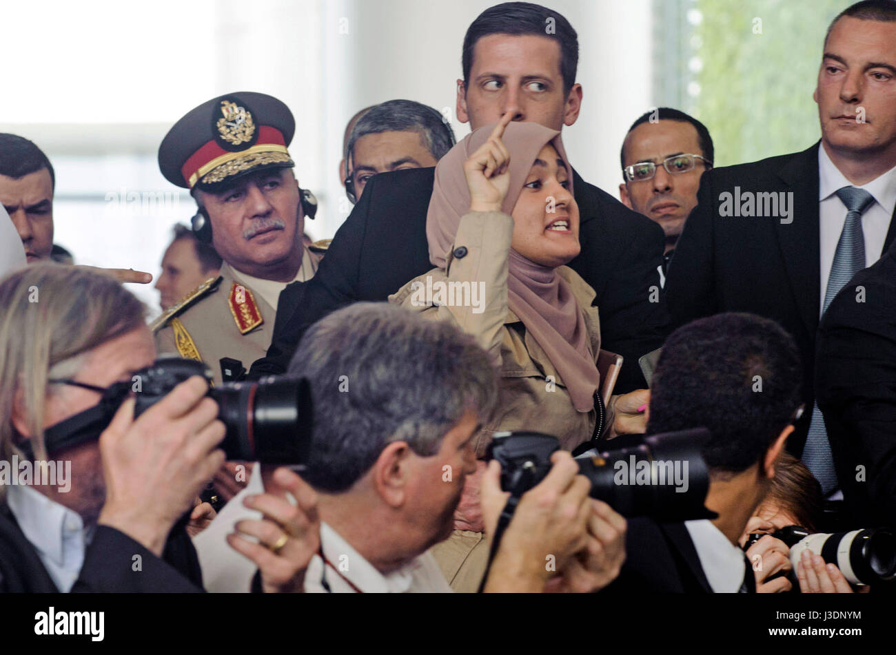 Egyptian press hires stock photography and images Alamy