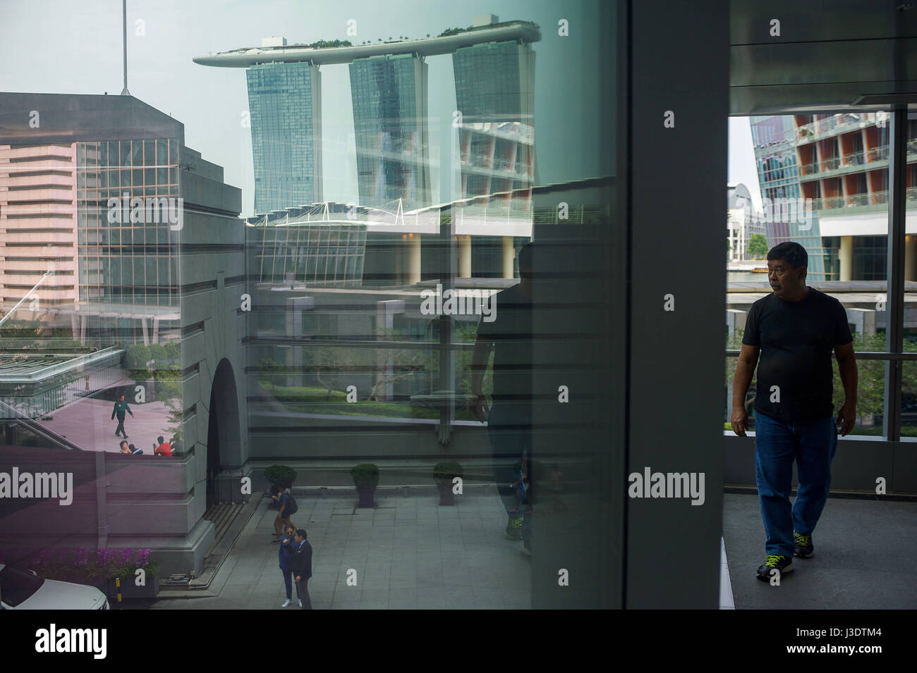 SINGAPORE. 2016. A view of Marina Bay Stock Photo