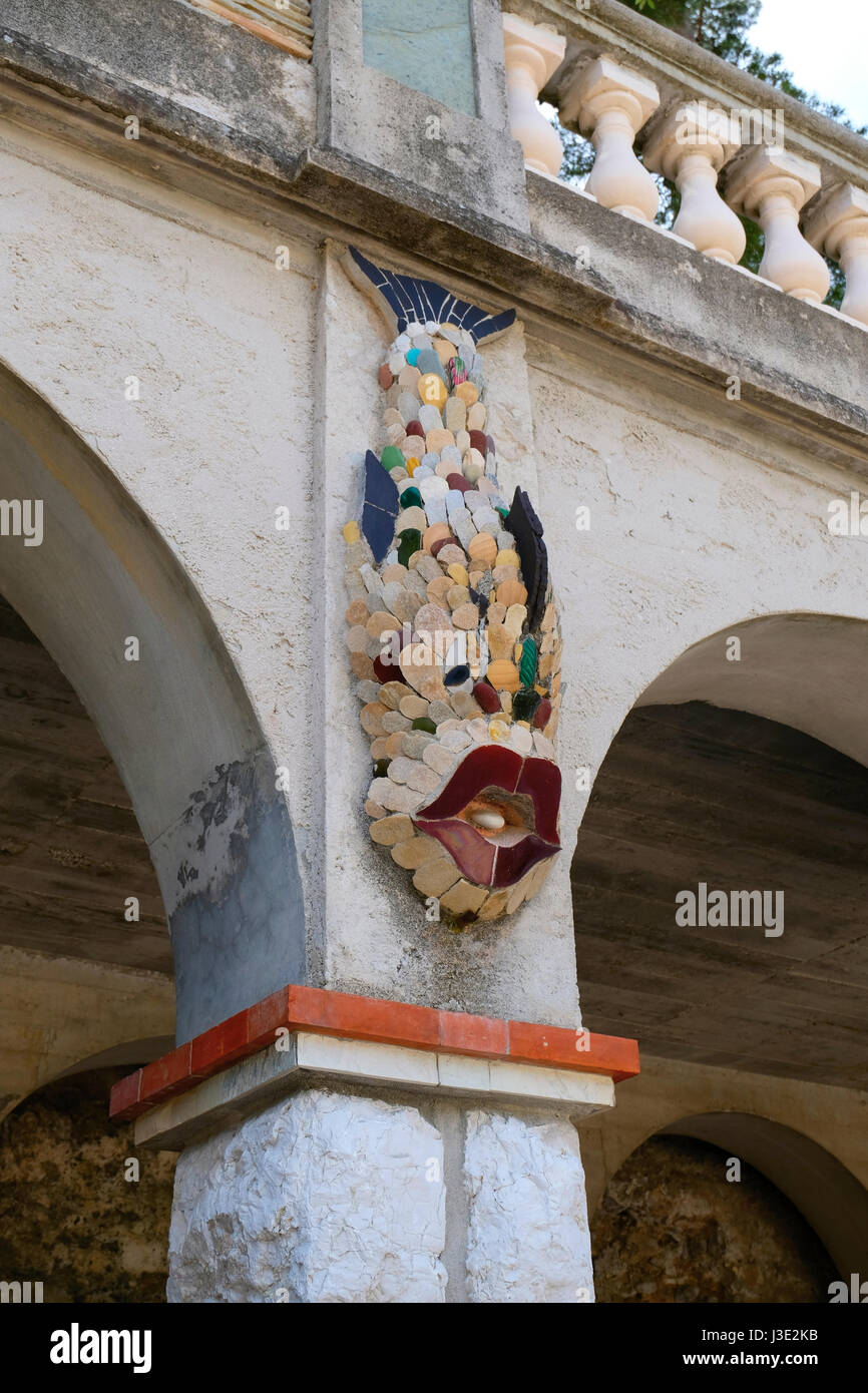 Nice, Provence-Alpes-Côte d'Azur, France.Modern fish mosaic sculptures in Castle Park at the top of Castle Hill Stock Photo