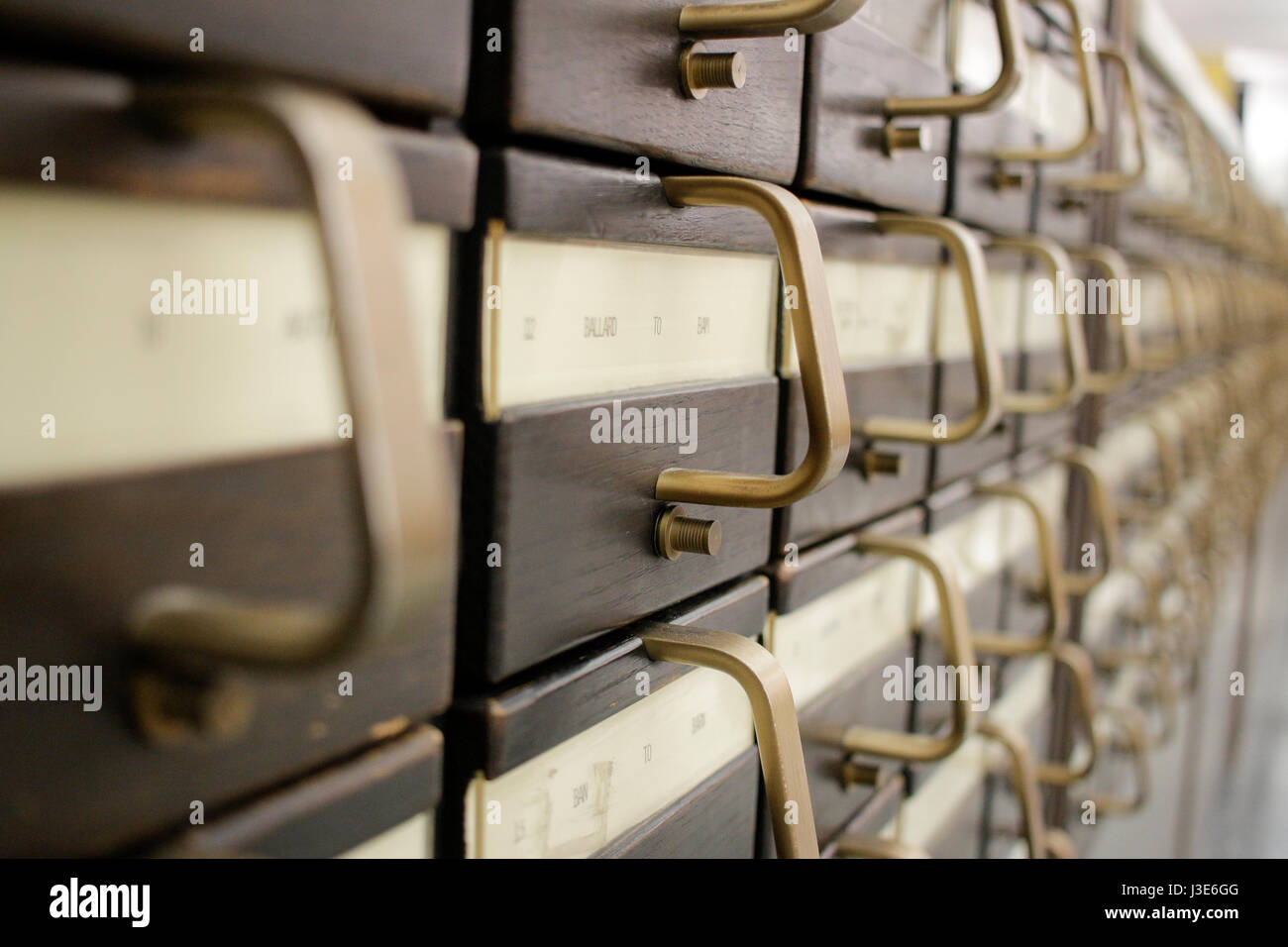 Library card catalog Stock Photo - Alamy