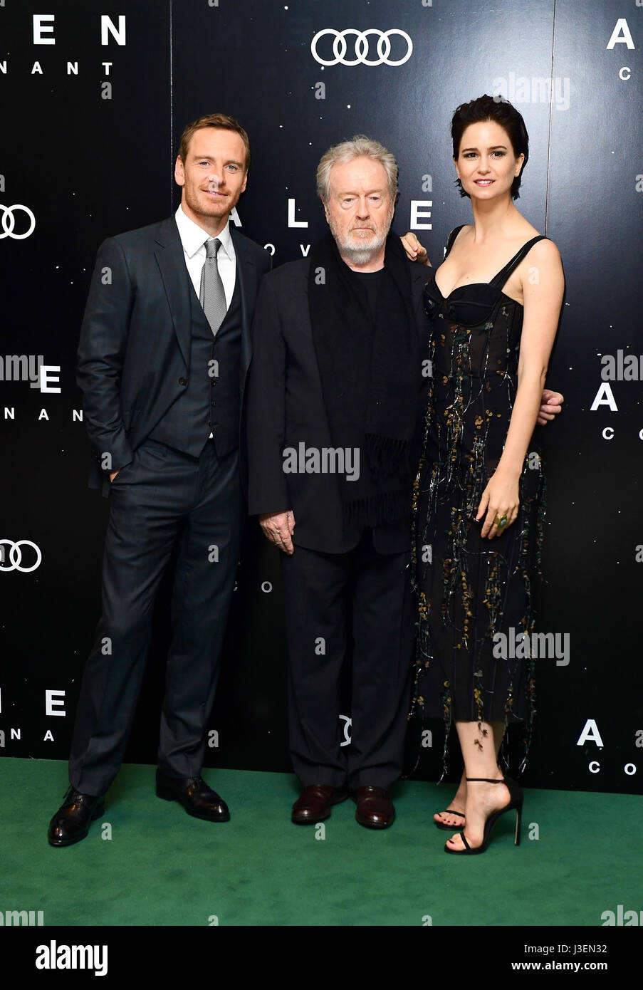 Scott Fishbender Michael Fassbender, Ridley Scott and Katherine Waterston arriving for ...