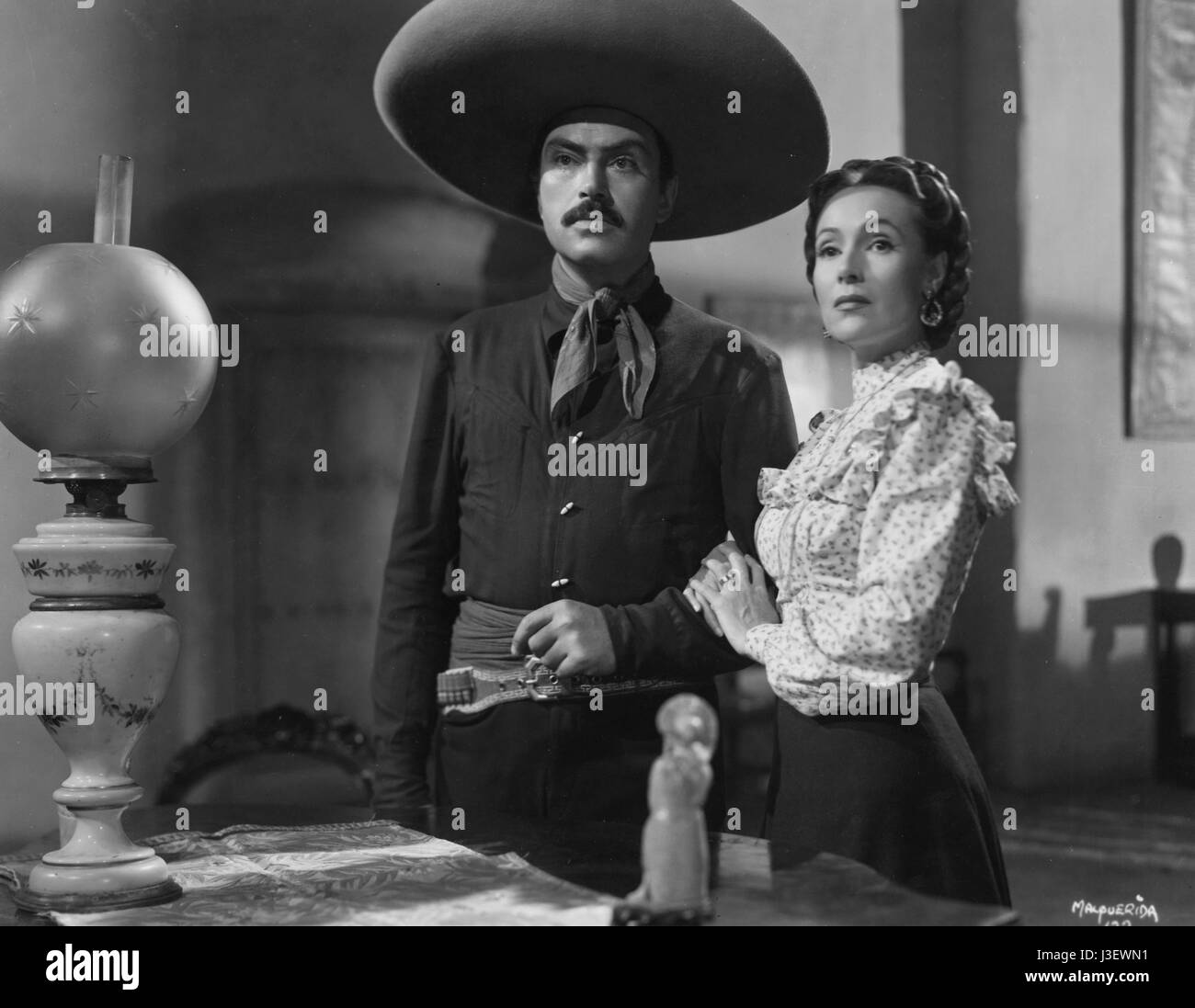 La Malquerida Year : 1949 Pedro Armendáriz, Dolores del Rio Directed by Emilio Fernández Stock Photo