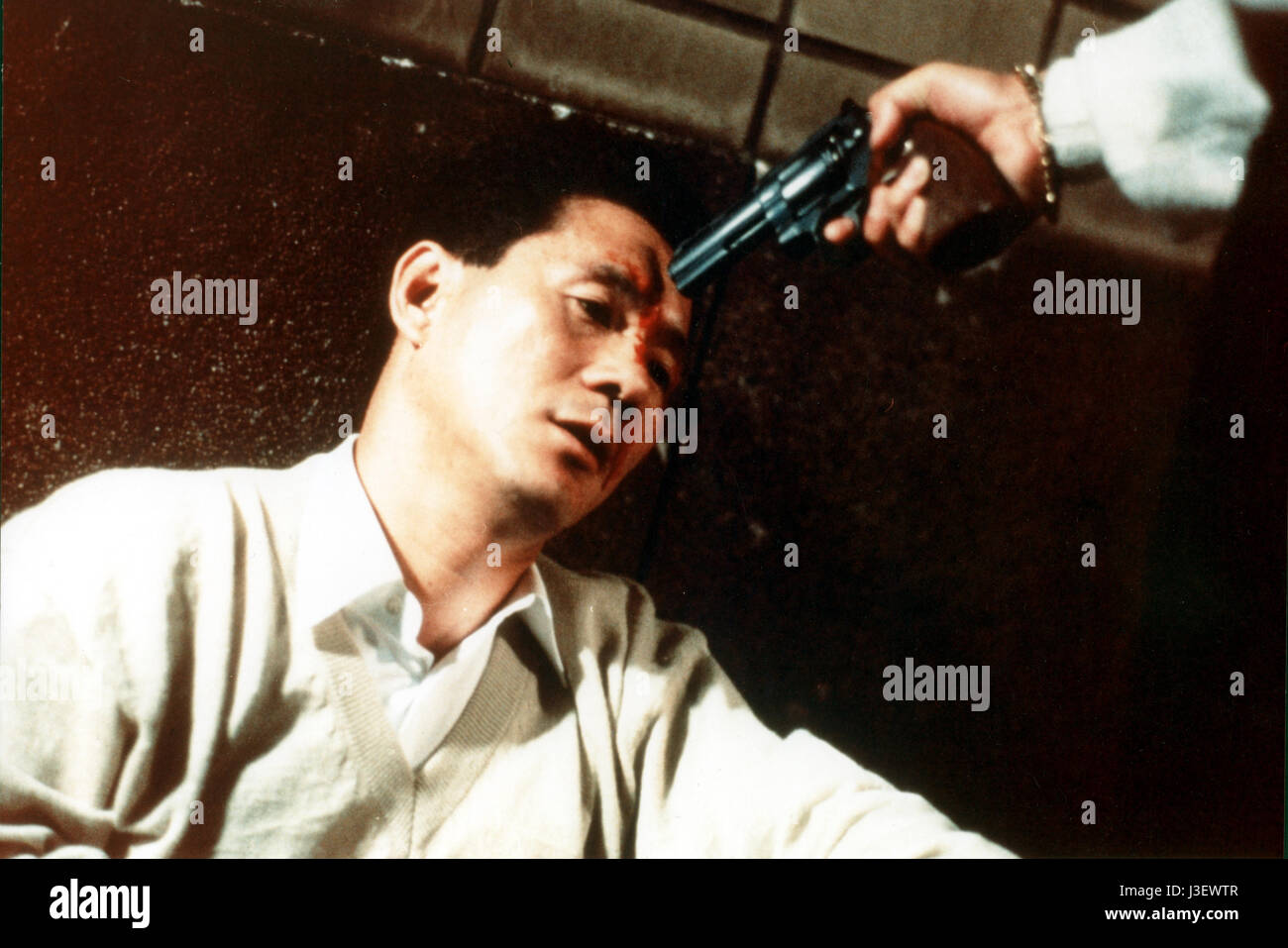 Sono otoko, kyôbô ni tsuki Yera : 1989 Directed by Takeshi Kitano Takeshi Kitano Stock Photo