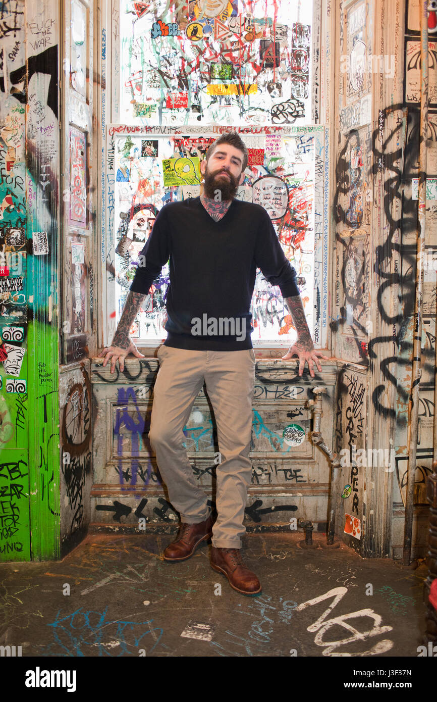 Portrait of a handsome young man Stock Photo - Alamy