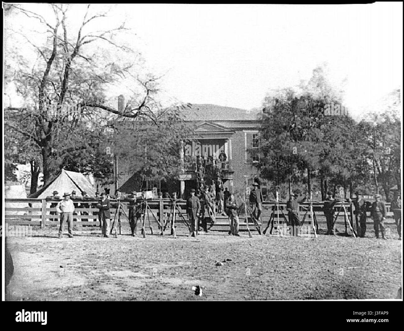 Federal soldiers at Appomattox McLean house Stock Photo