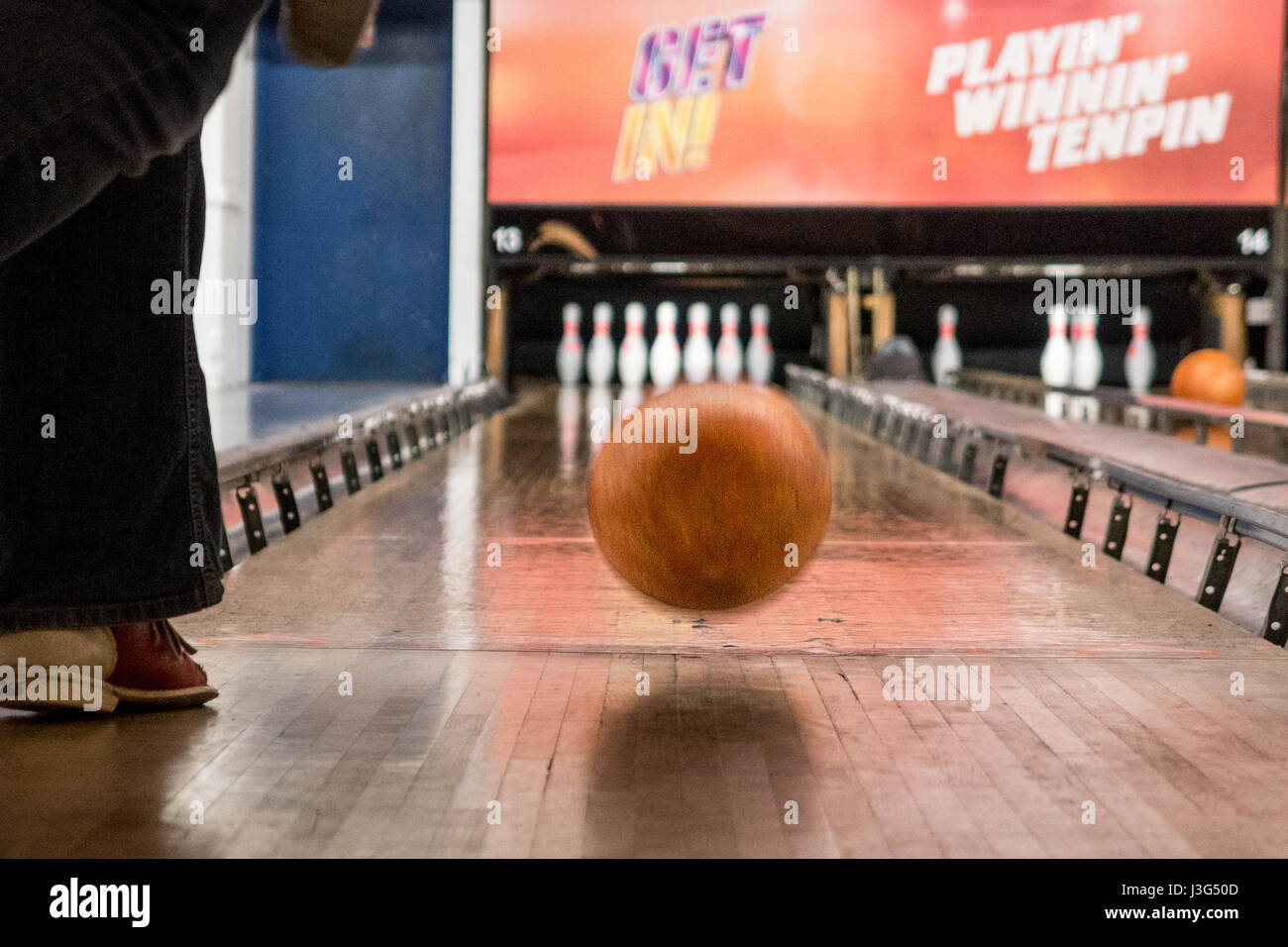 Rolling ball game hires stock photography and images Alamy