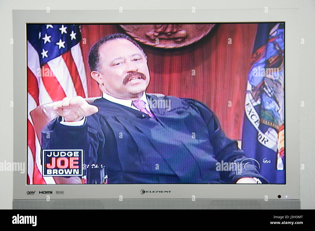 Florida,television,set,TV,wide screen,flat panel,screen,cable,channel,HDTV,digital,monitor,screen,daytime programming,reality show,Judge Joe Brown,cou Stock Photo