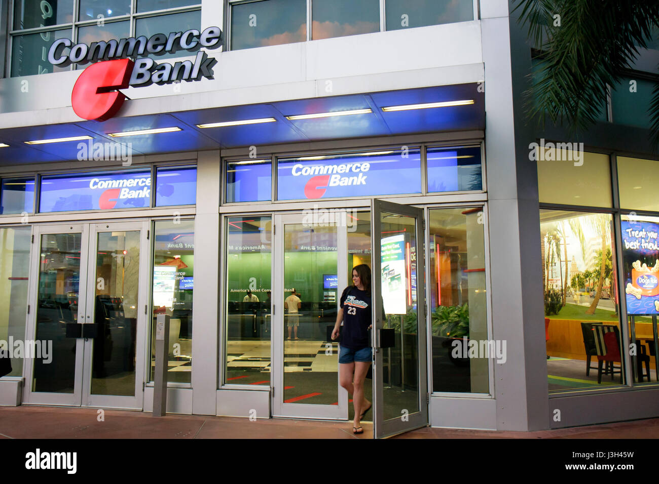 Miami Beach Florida,5th Fifth Bank,banking,branch,bank