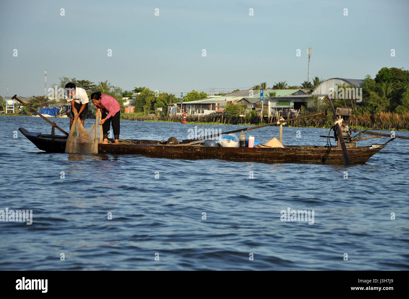 Vietnam mekong fisherman hi-res stock photography and images - Alamy