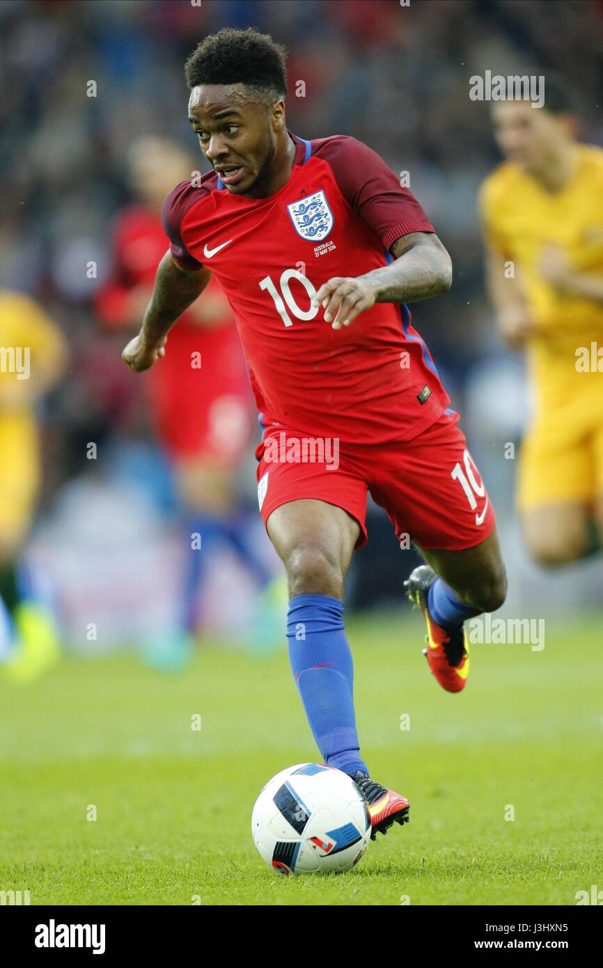 RAHEEM STERLING ENGLAND MANCHESTER CITY FC ENGLAND MANCHESTER CITY FC raheem-sterling-england-manchester-city-fc-england-manchester-city-fc