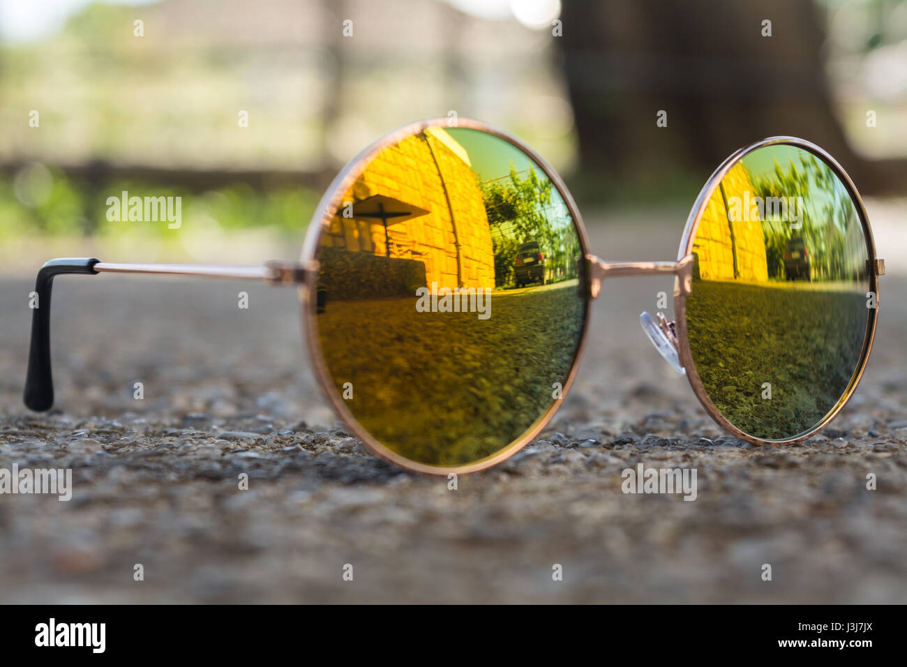 Sunglasses highway reflection during day photo – Free Glasses Image on  Unsplash