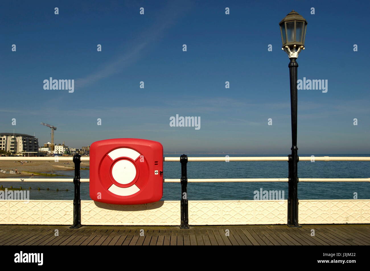 AJAXNETPHOTO. WORTHING, ENGLAND. - AT THE SEASIDE - VIEW FROM THE PIER LOOKING EAST. PHOTO:JONATHAN EASTLAND/AJAX REF:D2X0206_2 Stock Photo