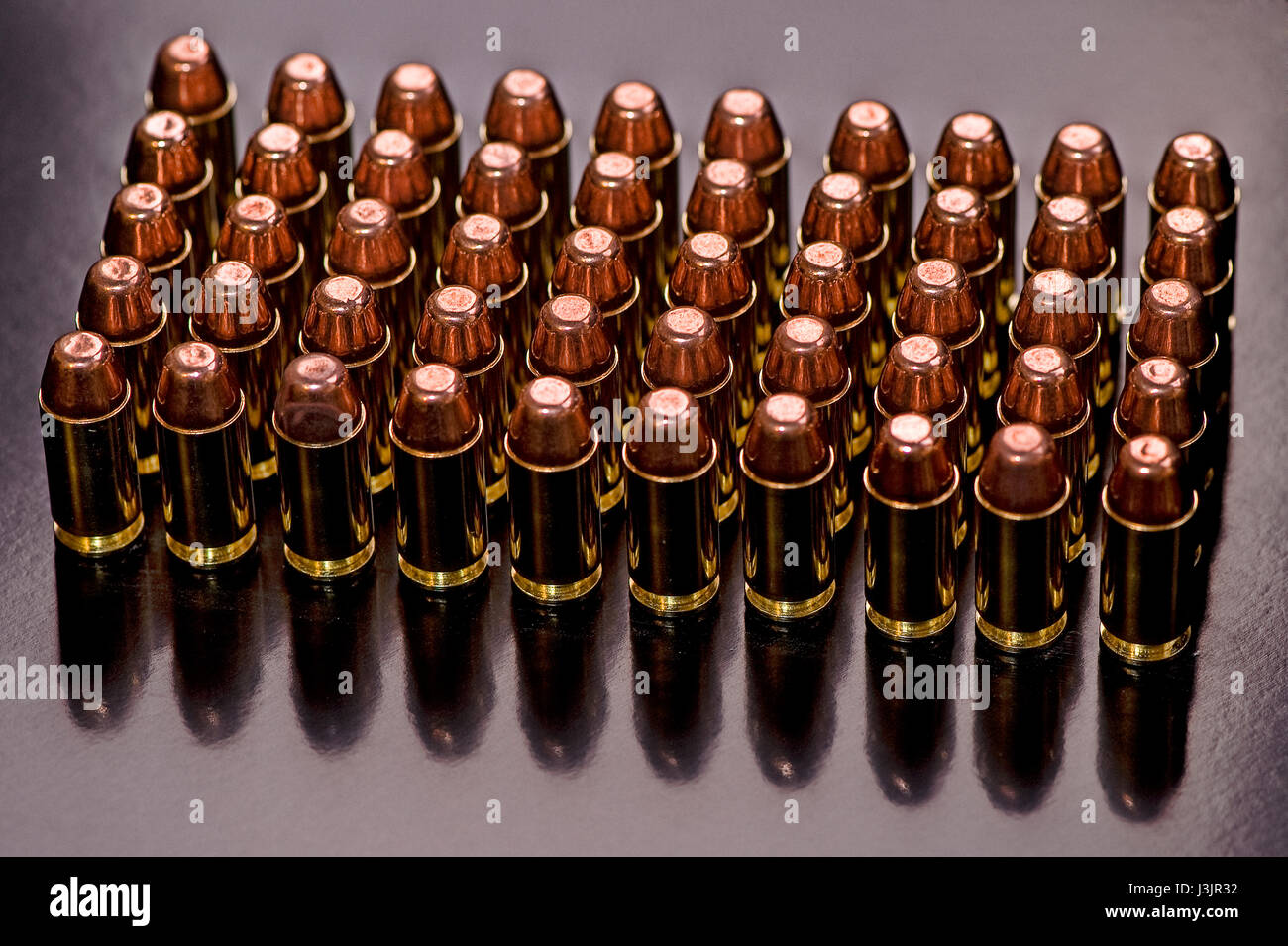 Bullets caliber 40 Smith Wesson Stock Photo - Alamy