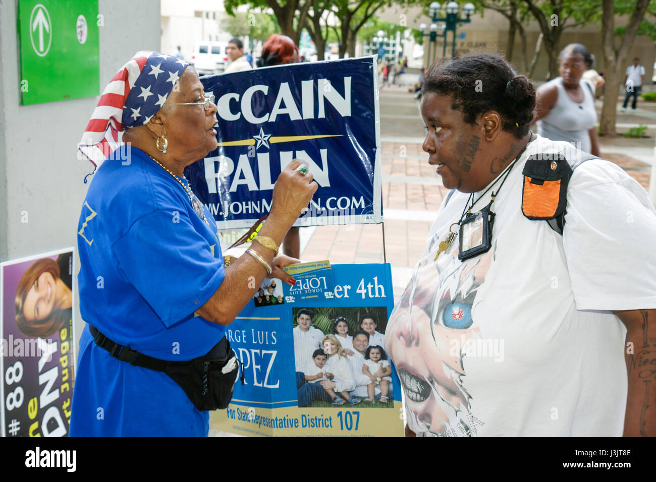 African american citizens voting hi-res stock photography and images ...