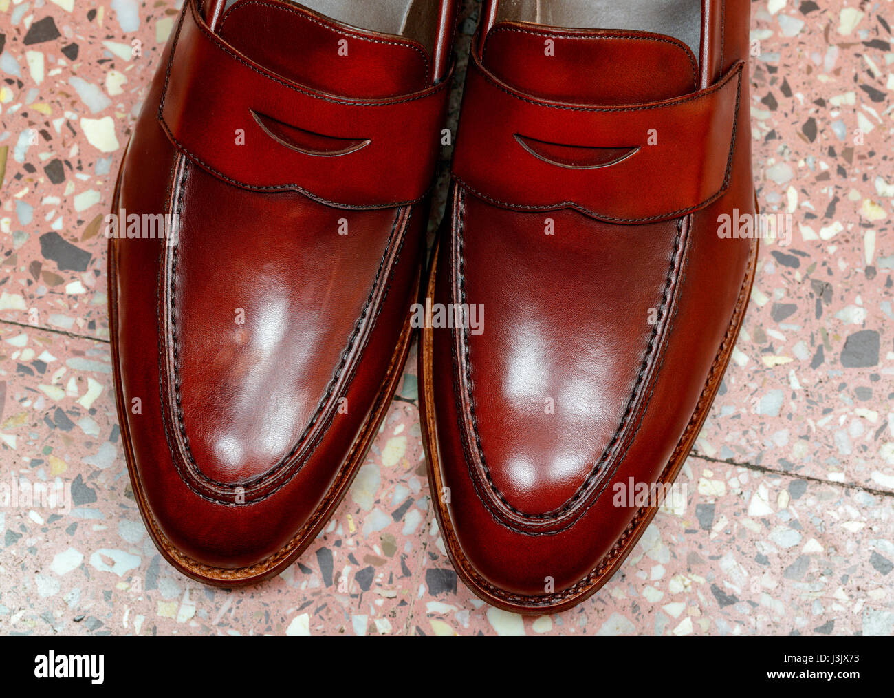 AJF.red penny loafers > Off 75% rajhans.digital