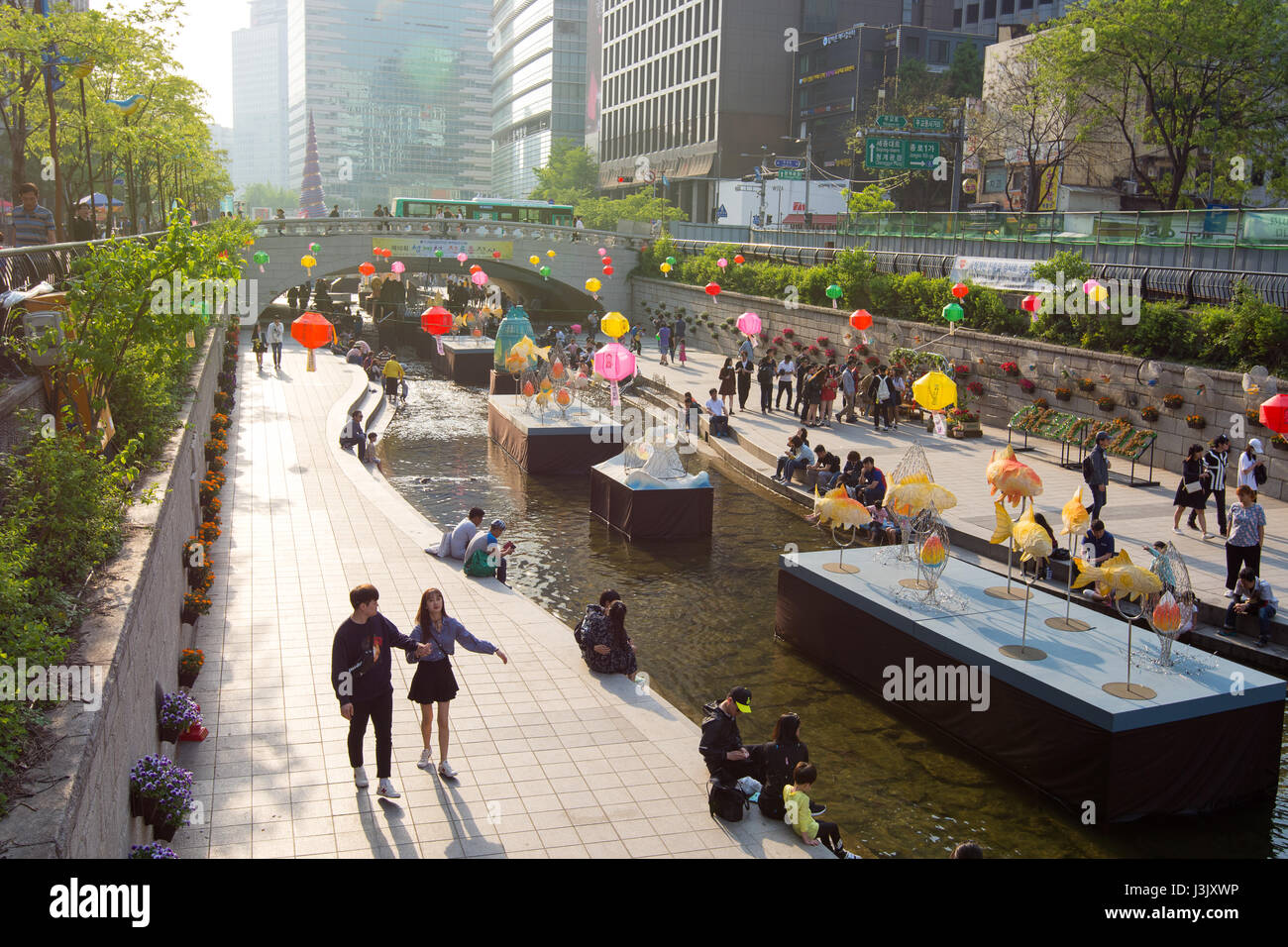Seoul, South Korea Cheonggyecheon stream lantern festival Stock Photo Alamy