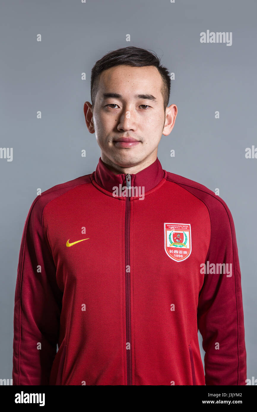 Portrait chinese soccer player wu hi-res stock photography and images ...