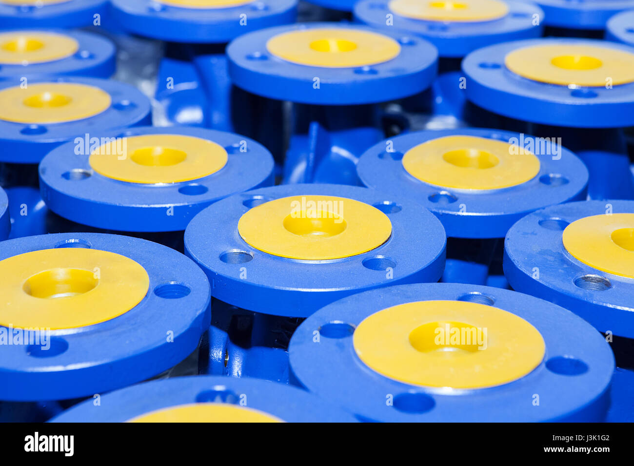 Industrial valves ready for dispatch on Euro palletes Stock Photo Alamy