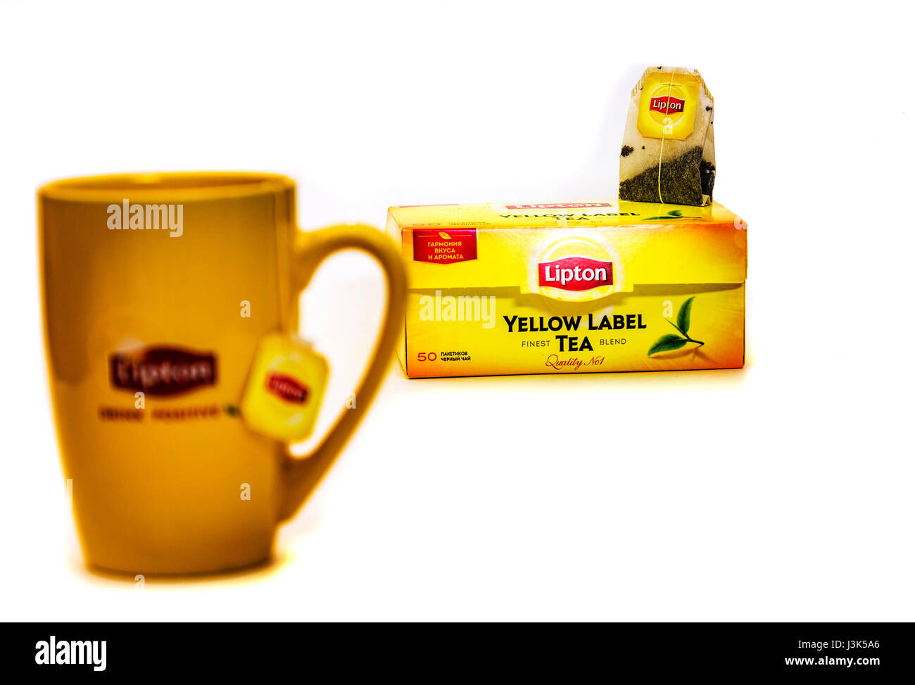 Download Yellow Mug And Tea Bag Packing With Lipton Stock Photo Alamy Yellowimages Mockups