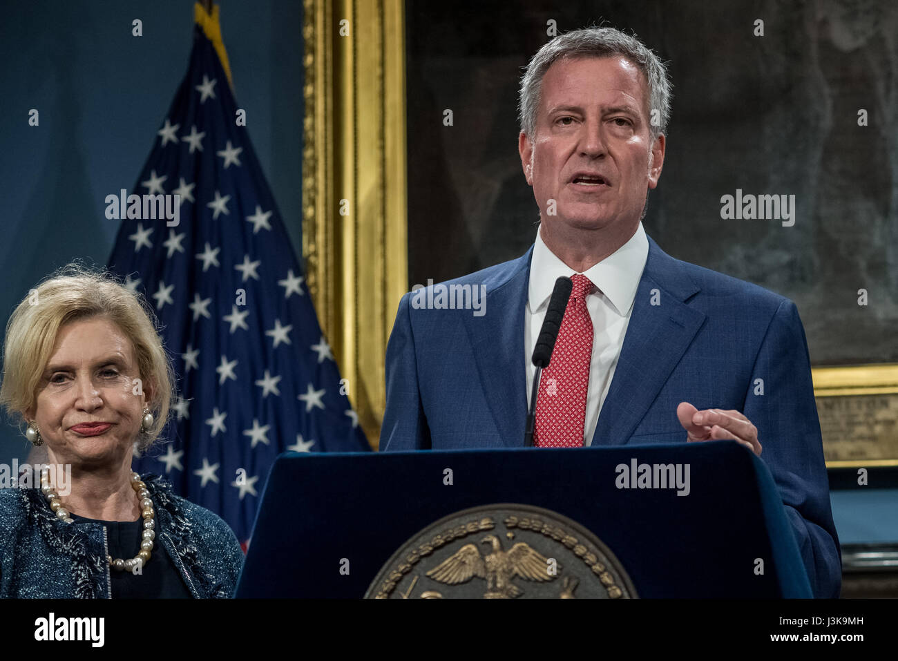 New York, United States. 05th May, 2017. Mayor Bill de Blasio is seen during the press conference. New York City Mayor Bill de Blasio, joined by U.S. Congress members representing districts in New York City, held a press conference in the Blue Room at City Hall to announce a federal budget deal allowing for $68 million of reimbursements by the federal government for the City's expenses in protecting Trump Tower and the Presidential First Family. Credit: Albin Lohr-Jones/Pacific Press/Alamy Live News Stock Photo